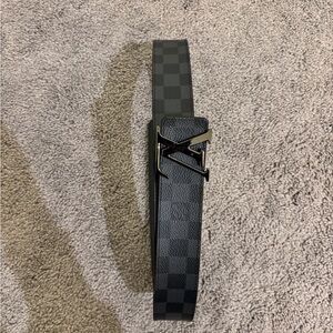 Louis Vuitton Stylish Black Checkered Men's Bag ( M0213)